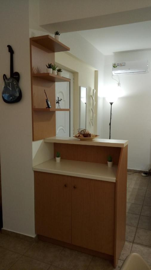 Overnight Athens Airport And Raphina Port Apartment Loútsa Exterior foto